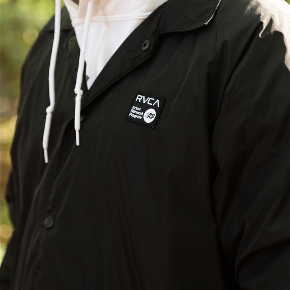 RVCA Pineapple Jacket - Picture 3 of 4